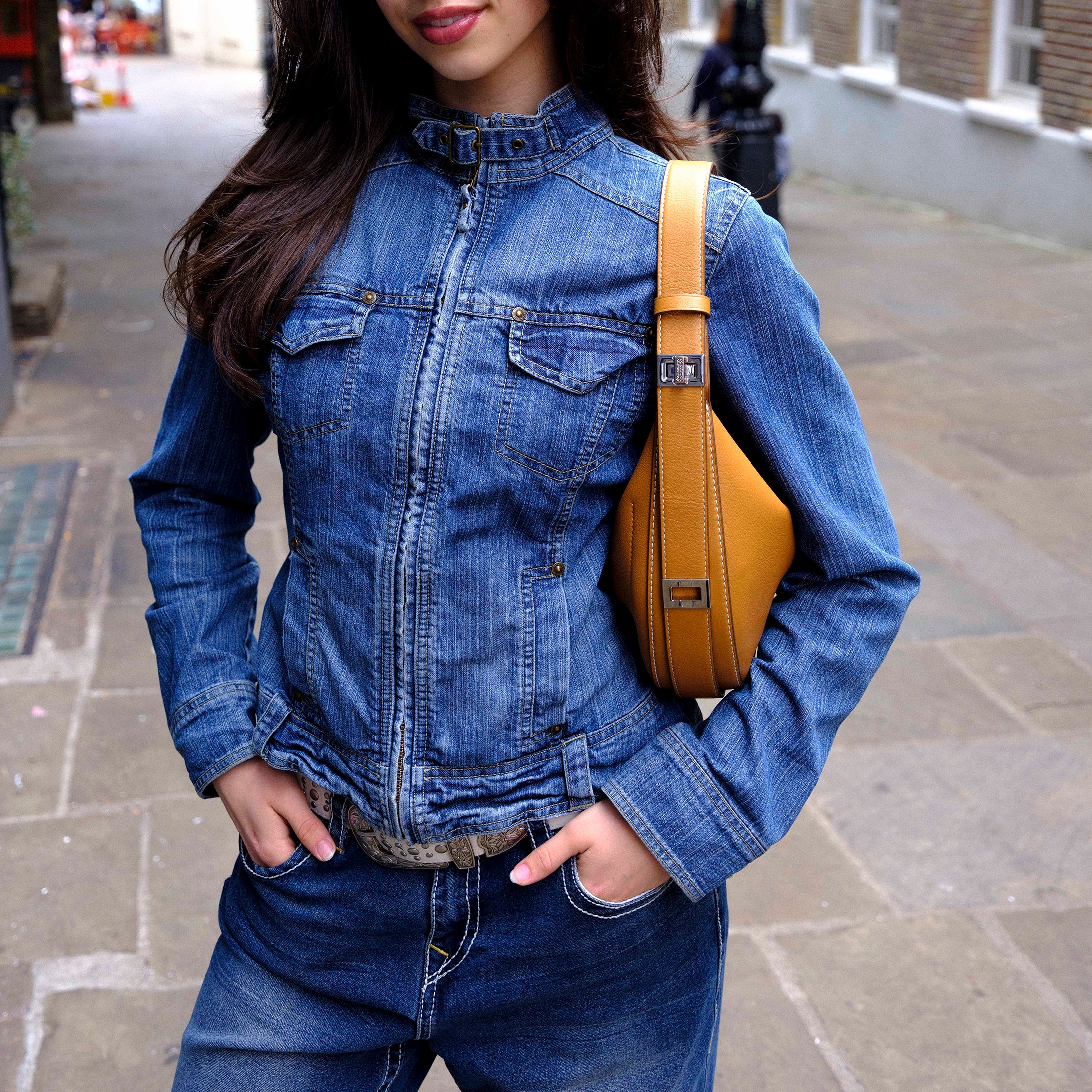 NINA Circle Crossbody Bag II - Image 5