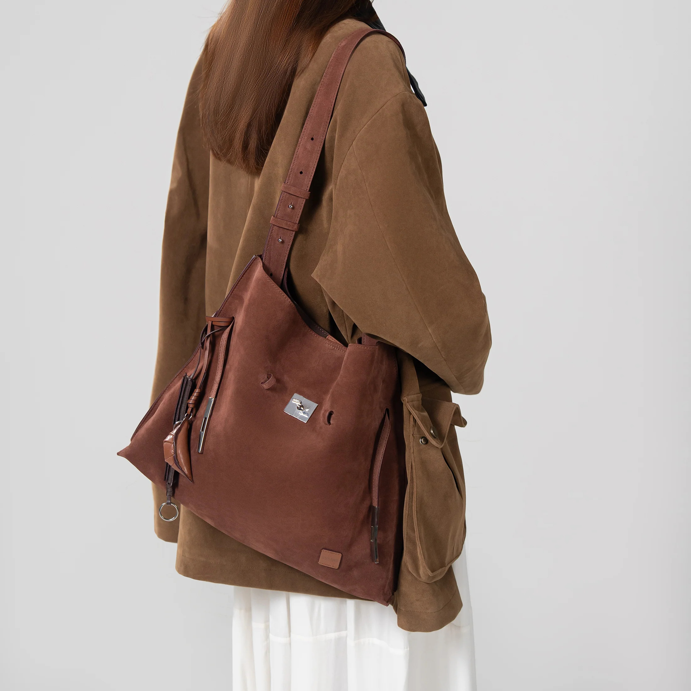 SAOI Belt Tote II - Image 3